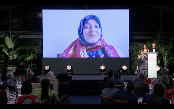 2022 Aurora Ödülü'nün sahibi Jamila Afghani
